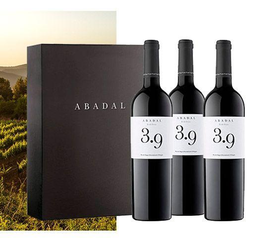 ABADAL 3,9  Vino de Finca Estuche de 3 Botellas + Invitación  de Enoturismo